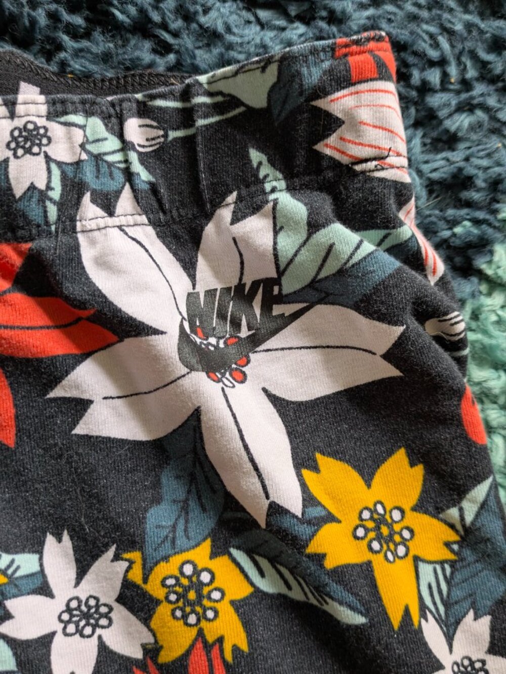 Floral Nike Leggings XS - Picture 3 of 4